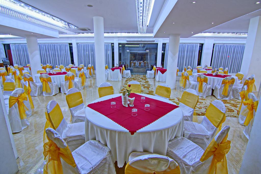 Wilson Hotel Мандалай Экстерьер фото